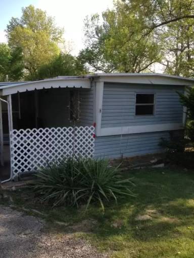 Main picture of 2075 Highway 5 N