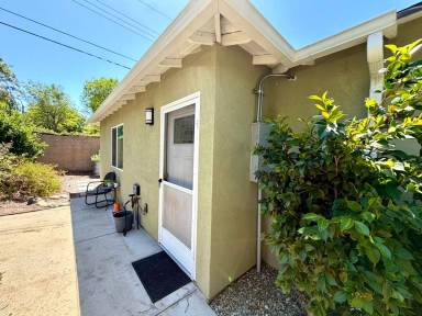 Main picture of 140 Princeton Ave