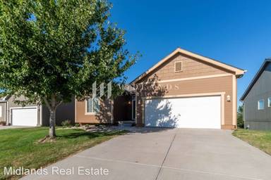 Main picture of 13703 S 14th St