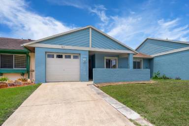 Main picture of 163 Clear Lake Cir