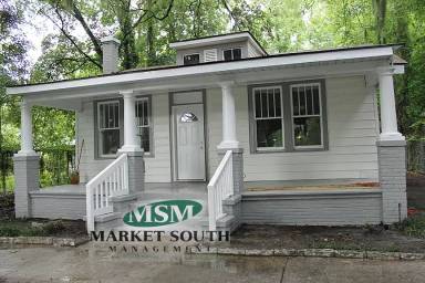 Main picture of 706 E 37th St