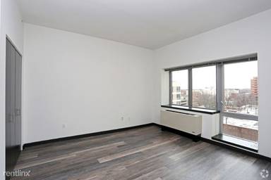 Main picture of 153-50 89th Ave