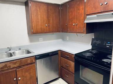 Main picture of 2902 Vicksburg Ave