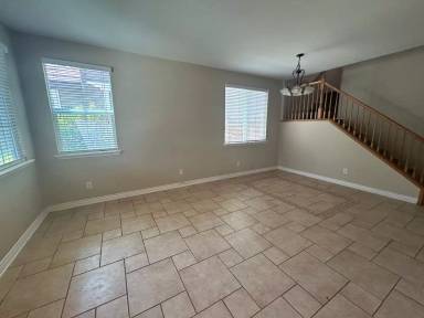 Main picture of 38435 Sevilla Ave