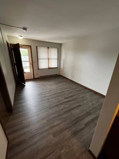 Main picture of 308 Cedar St