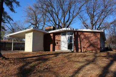 Main picture of 8325 Graybirch Dr