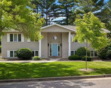 Main picture of 648 S 44th Ave