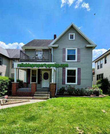 Main picture of 1014 Lake Ave