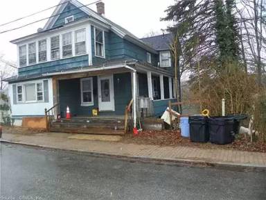 Main picture of 1 1/2 Tyler Ave