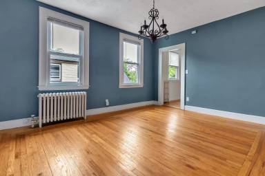 Main picture of 58-60 Sheldon Ter