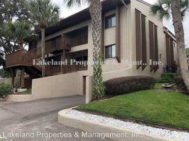 Main picture of 1 Lake Hollingsworth Dr