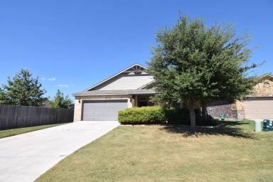 Main picture of 524 Coventry Dr