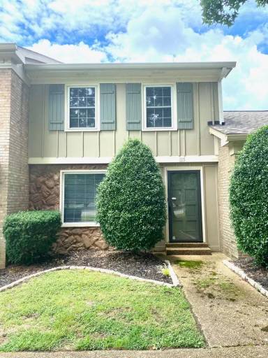 Main picture of 125 Plantation Ct