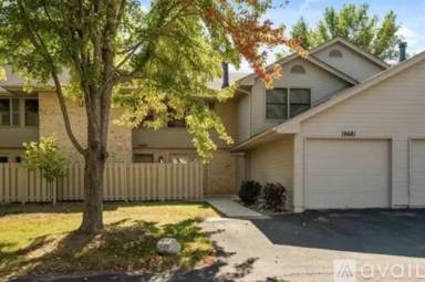 Main picture of 18681 Clear View Ct