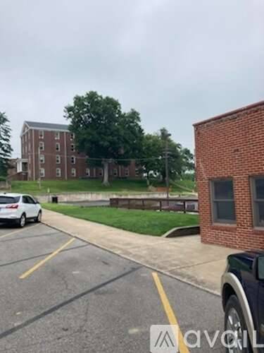 Main picture of 207 N Main St