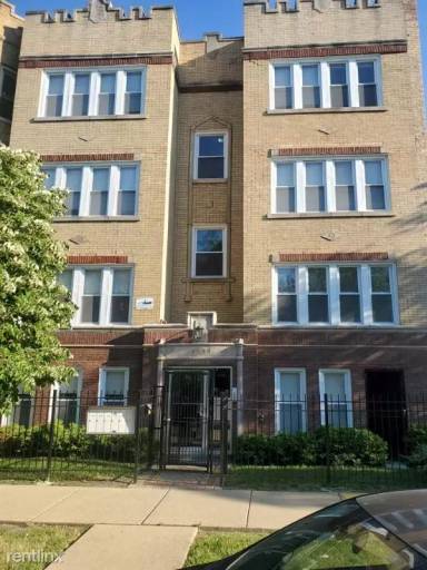 Main picture of 3639 W Shakespeare Ave