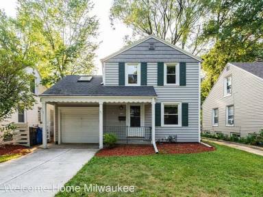 Main picture of 5123 N Bay Ridge Ave
