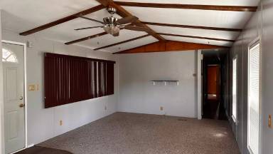 Main picture of 458 NE Russell Ave