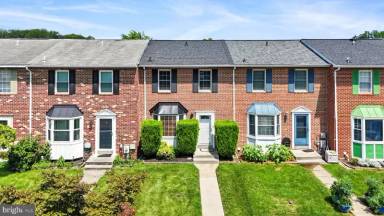 Main picture of 11 Powder View Ct
