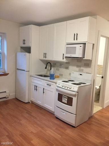 Main picture of 2140 Cruger Ave