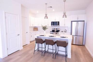 Main picture of 2220 N Susquehanna Trl