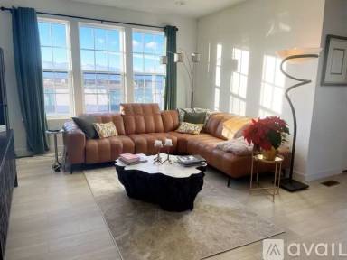 Main picture of 85 Westerly Blvd