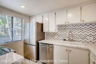 Main picture of 2340 Caringa Way