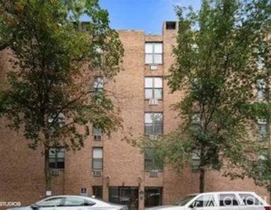 Main picture of 800 W Lill Ave