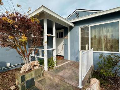 Main picture of 600 Cypress Ave