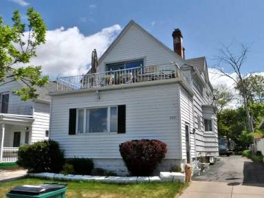 Main picture of 2371 Niagara St