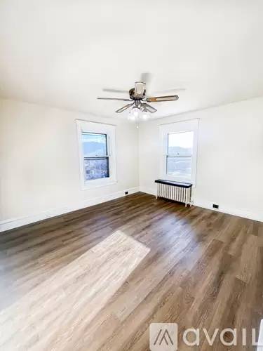 Main picture of 300 State St