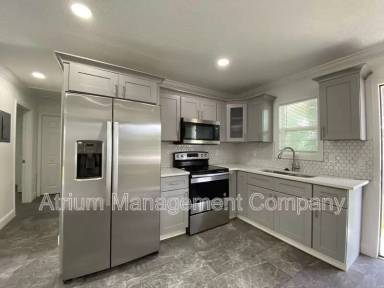 Main picture of 1408 Patrick St