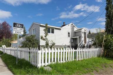 Main picture of 917 Cordova St