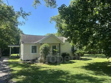 Main picture of 128 Anthony Ave