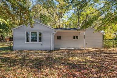 Main picture of 5513 Hardy Ave