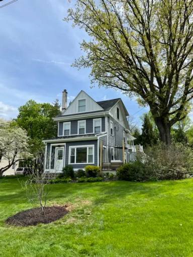 Main picture of 228 Byers Rd