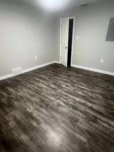 Main picture of 1824 Thrift Ave
