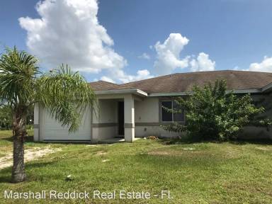 Main picture of 886 Apartment St E