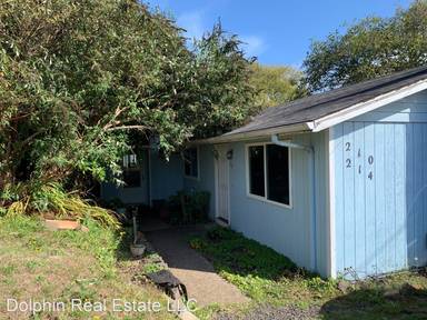 Main picture of 210 NW 16th St