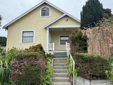 Main picture of 2605 Spring St