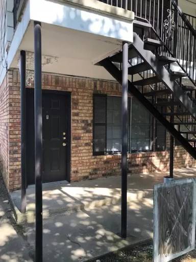 Main picture of 1214 N Austin St