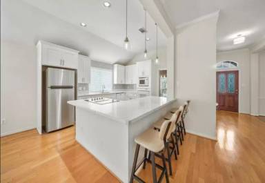 Main picture of 3411 Farnham Cir