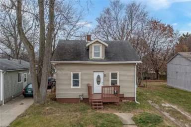 Main picture of 520 Ardella Ave