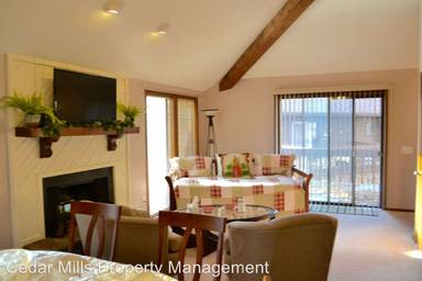 Main picture of 2421 S Yellowstone St