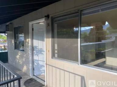 Main picture of 410 W Winnie Ln
