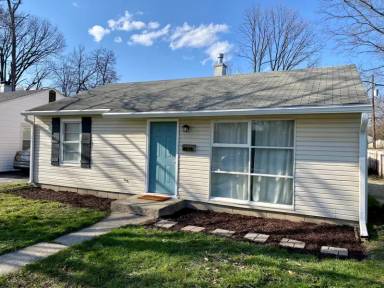 Main picture of 5718 Greenfield Ave