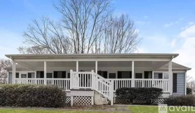 Main picture of 6300 Farmingdale Dr