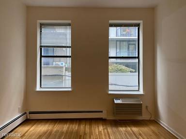 Main picture of 355 W 52nd St