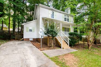 Main picture of 137 Gold Meadow Dr