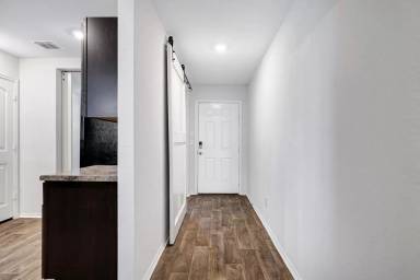 Main picture of 2850 Lindenwood Run